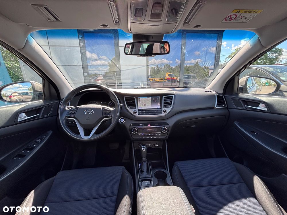 Hyundai Tucson blue 1.7 CRDi 2WD DCT Premium - 21