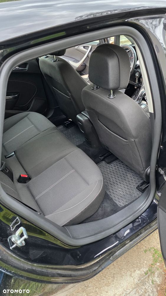 Opel Astra 1.6 Turbo Automatik Cosmo - 9