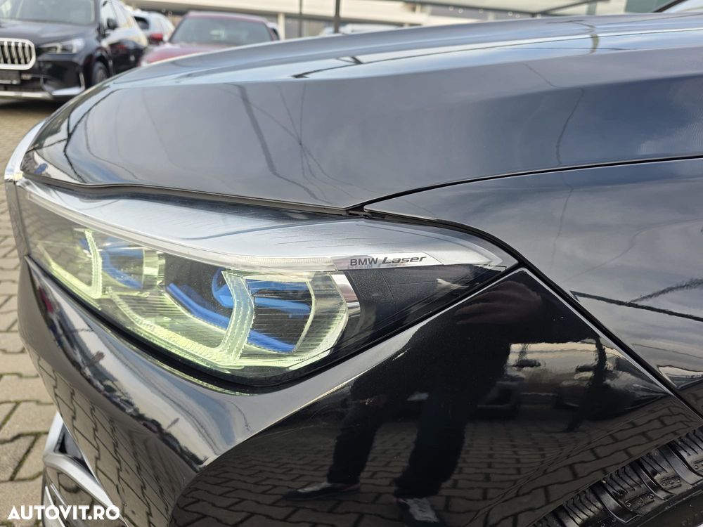 BMW Seria 7 740d xDrive MHEV - 9