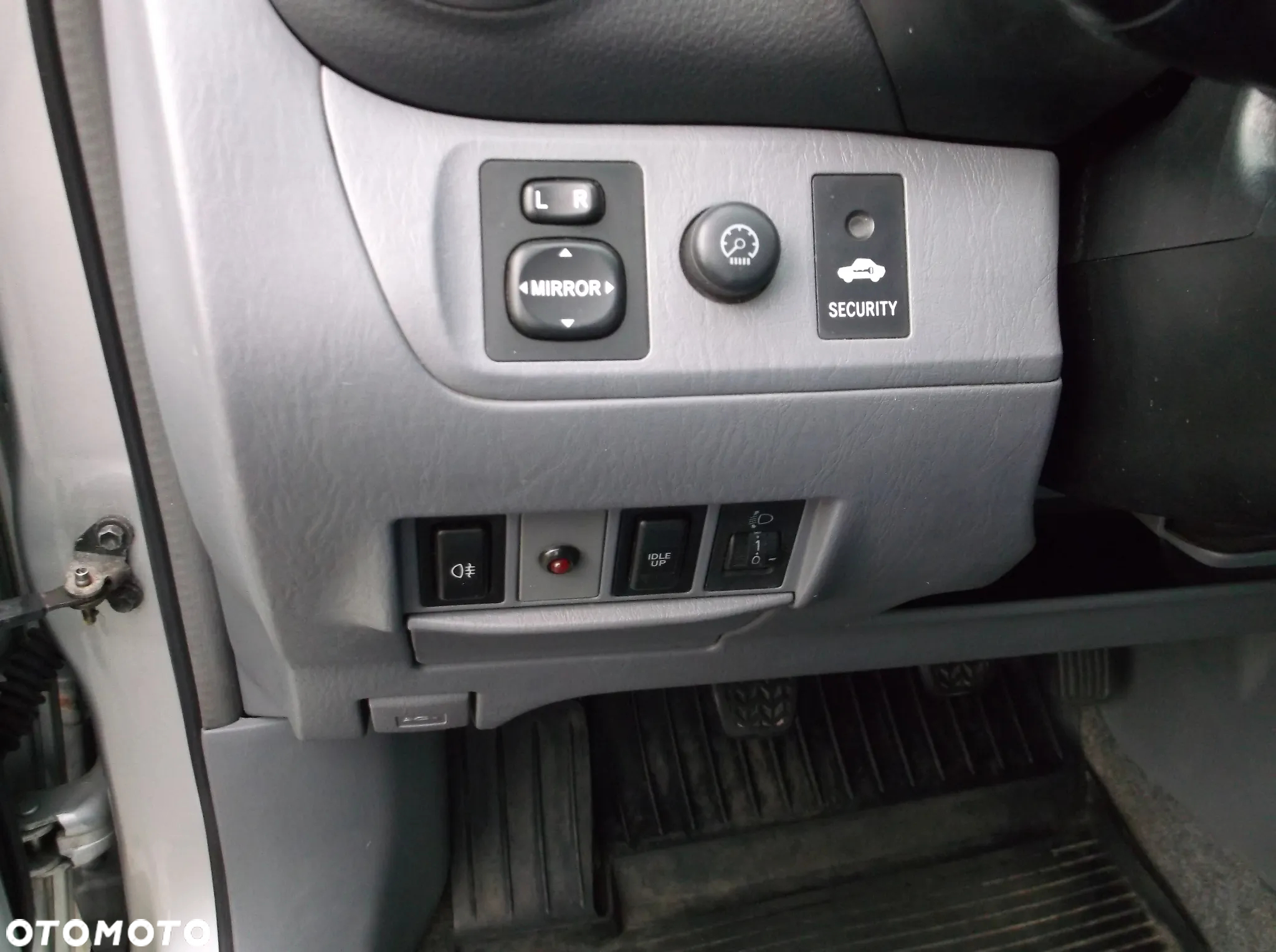 Toyota RAV4 2.0 D-4D 4x4 - 17