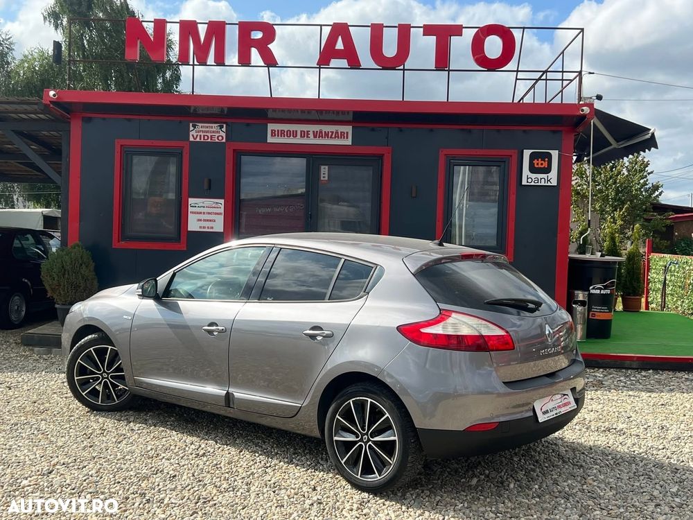 Renault Megane ENERGY dCi 110 Start & Stop Bose Edition - 6