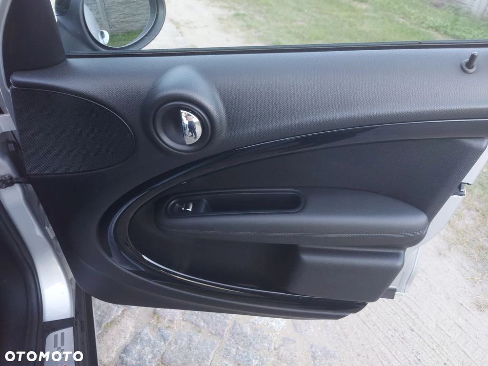 MINI Countryman Cooper SD ALL4 - 21