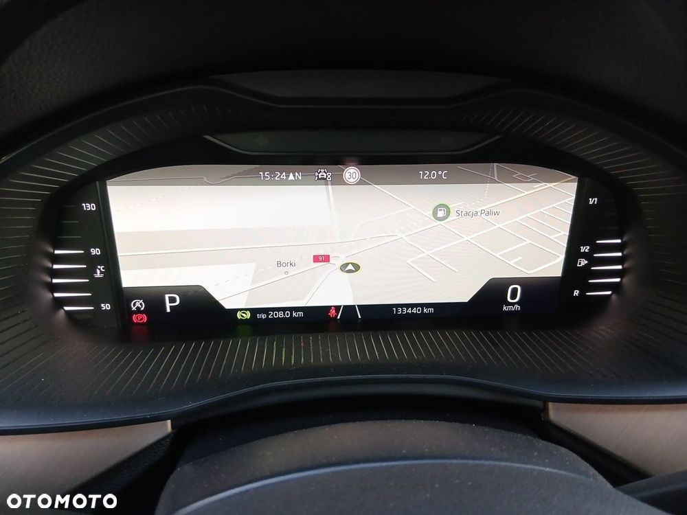 Skoda Kamiq 1.5 TSI DSG Style - 33