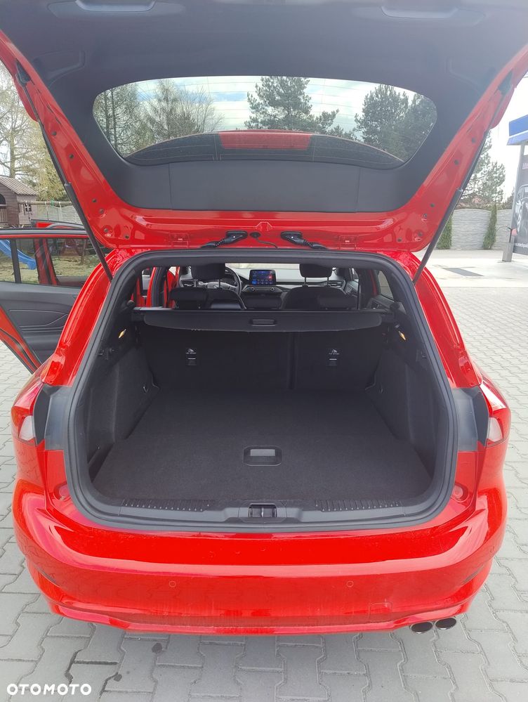 Ford Focus 1.5 EcoBoost ST-Line X - 8