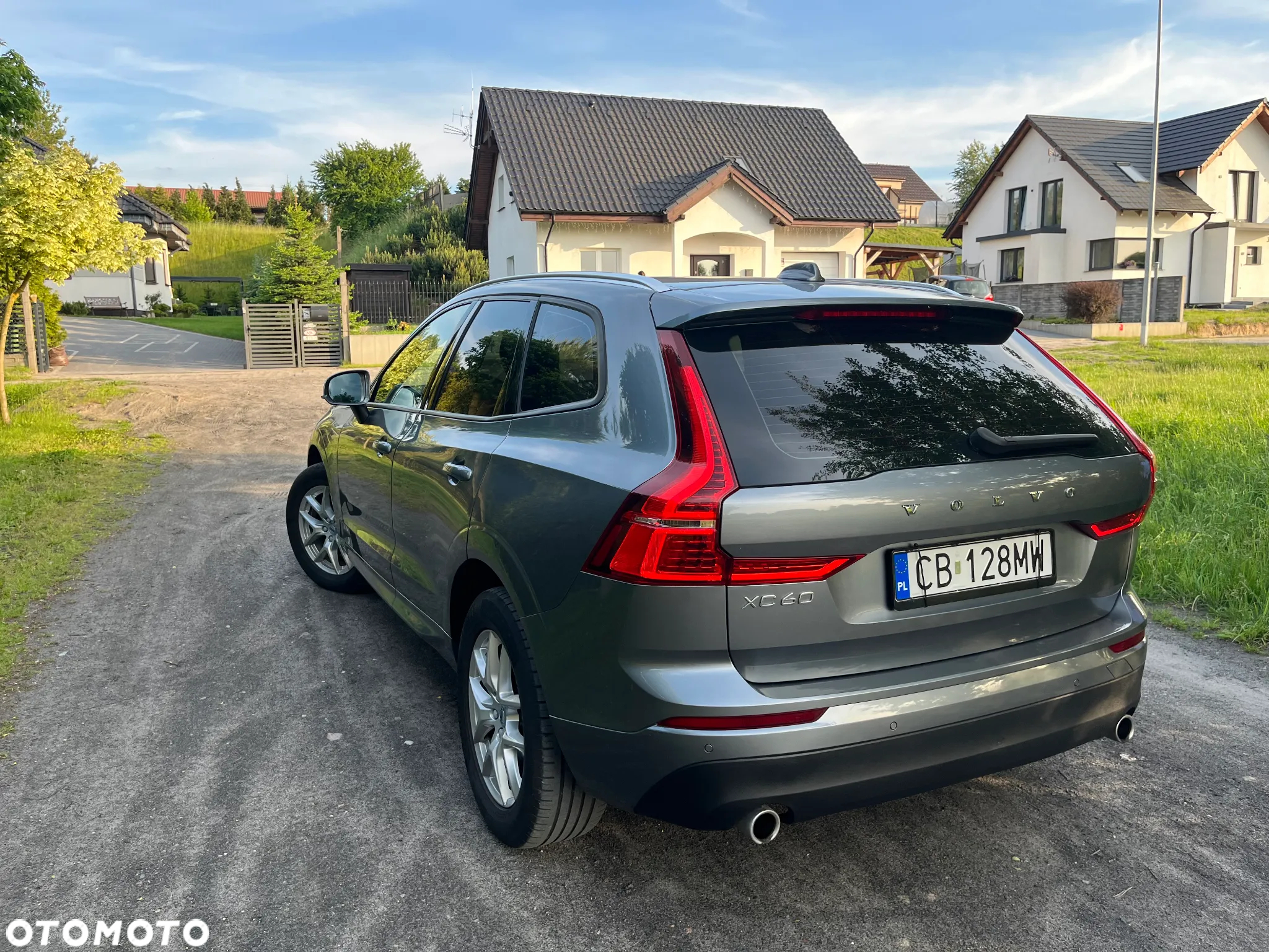 Volvo XC 60 - 4