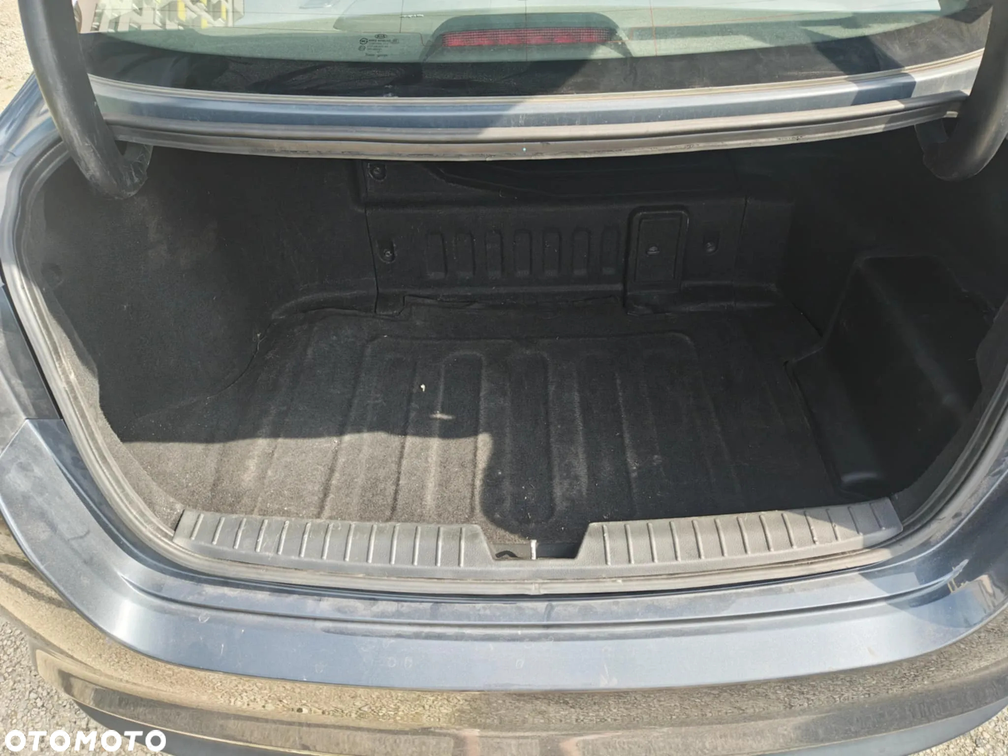 Kia Optima - 5