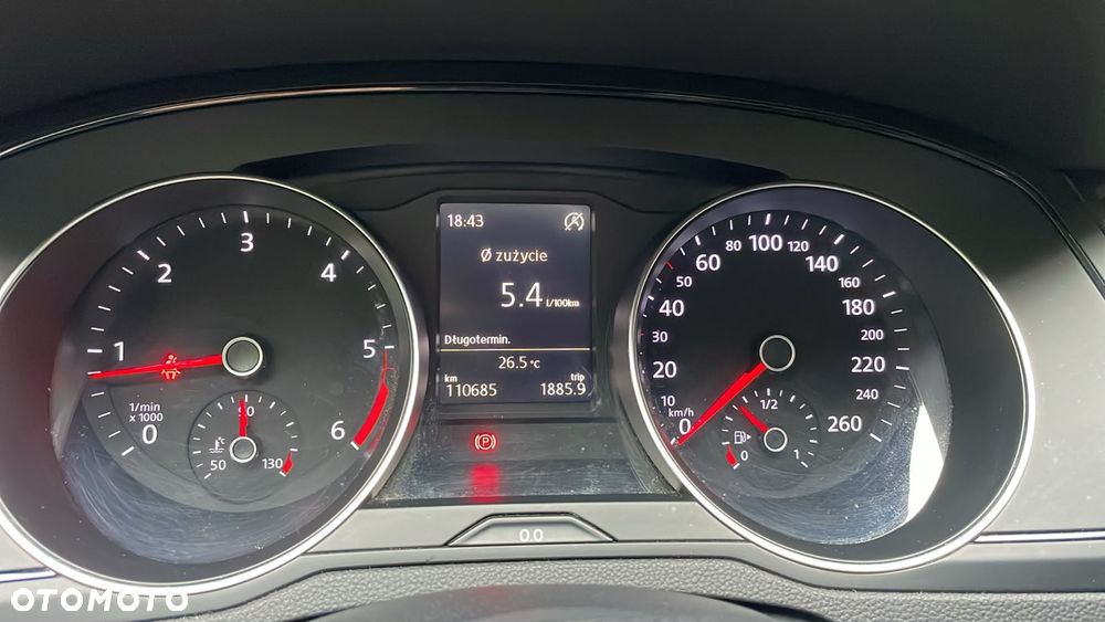 Volkswagen Passat 2.0 TDI EVO Essence - 8
