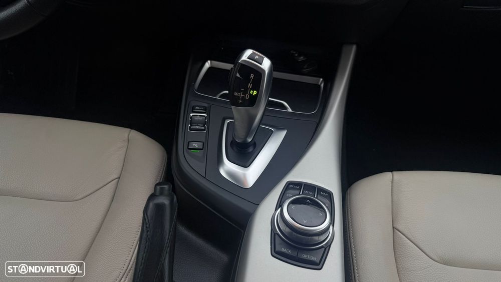 BMW 116 d Aut. Advantage - 17