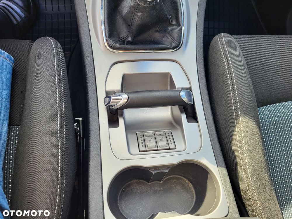 Ford S-Max 2.0 FF Trend - 15