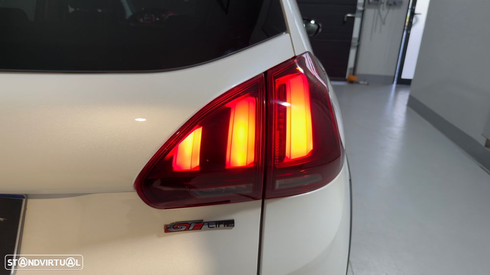 Peugeot 2008 1.2 PureTech GT Line EAT6 - 11