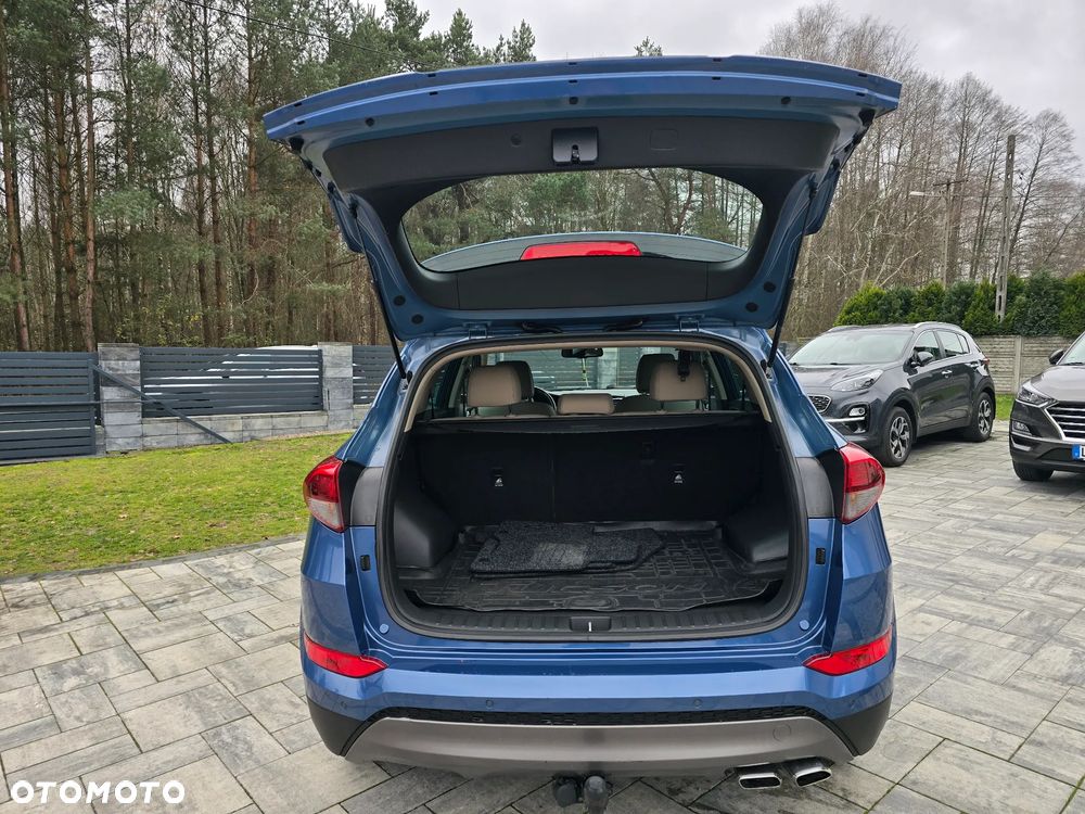 Hyundai Tucson 2.0 CRDI 2WD Style - 28