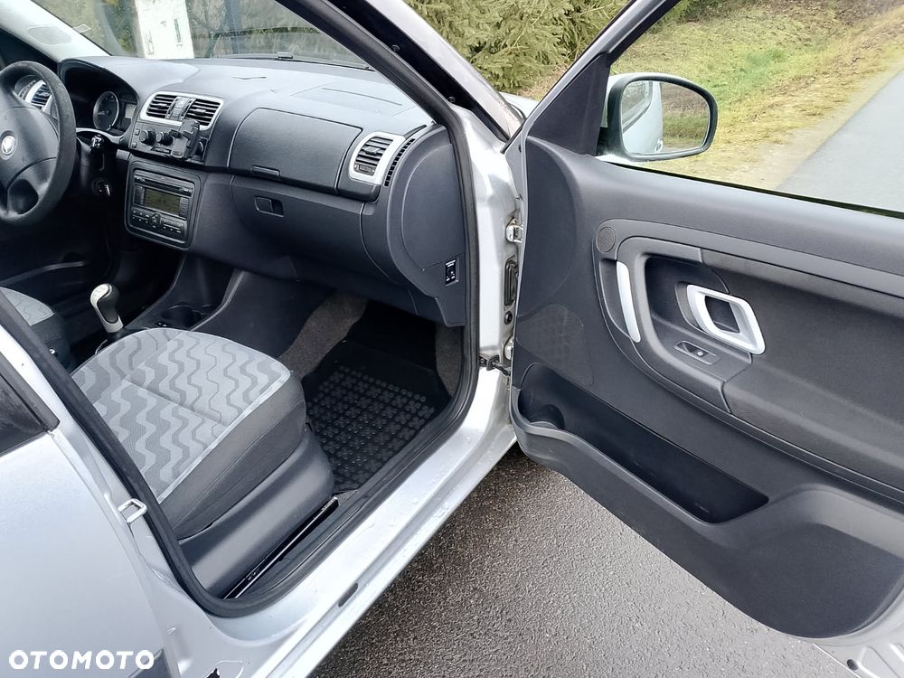 Skoda Roomster - 8
