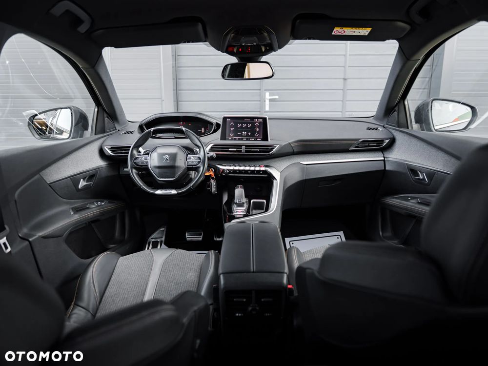 Peugeot 3008 1.5 BlueHDi GT Pack S&S EAT8 - 17
