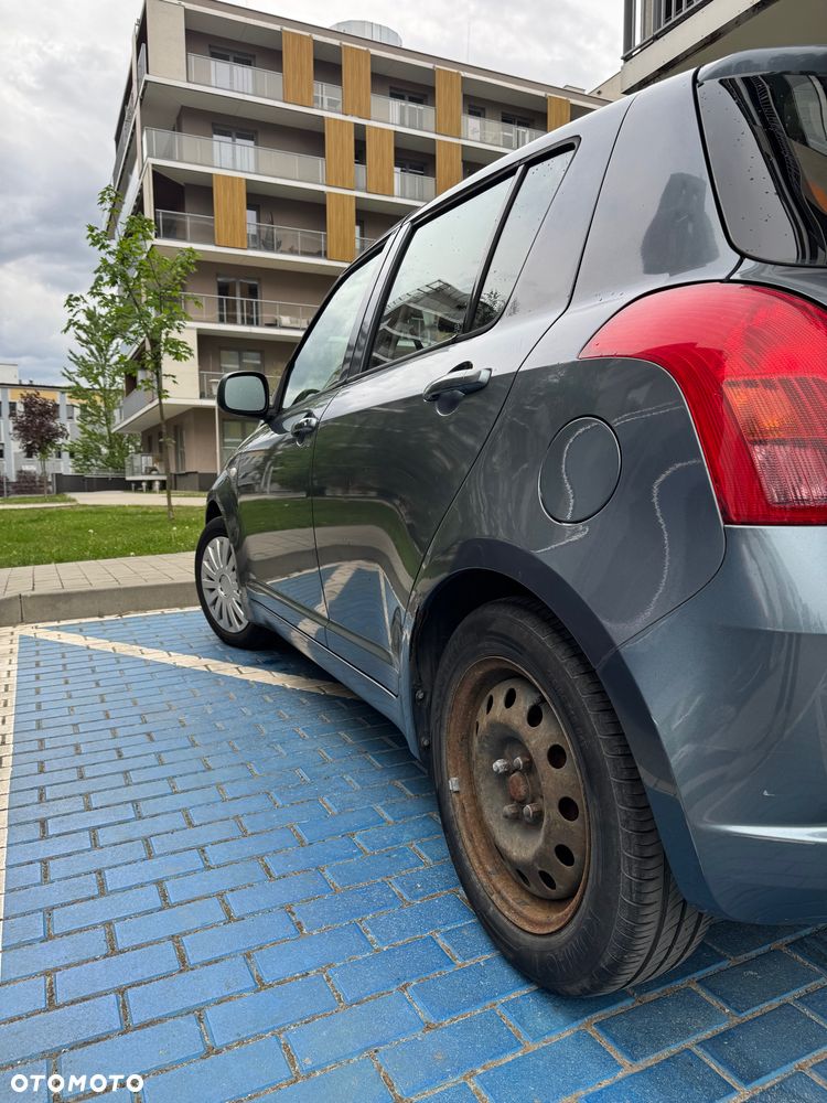 Suzuki Swift 1.3 GS / Premium - 6