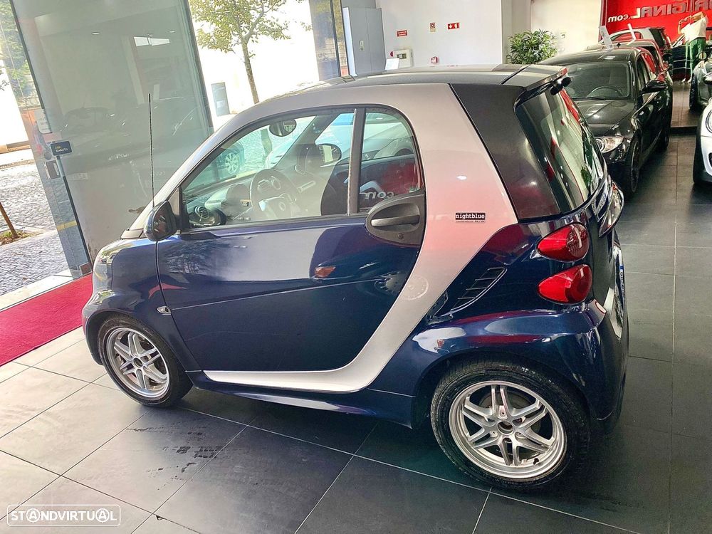 Smart ForTwo Coupé cdi softouch black&white limited dpf - 13