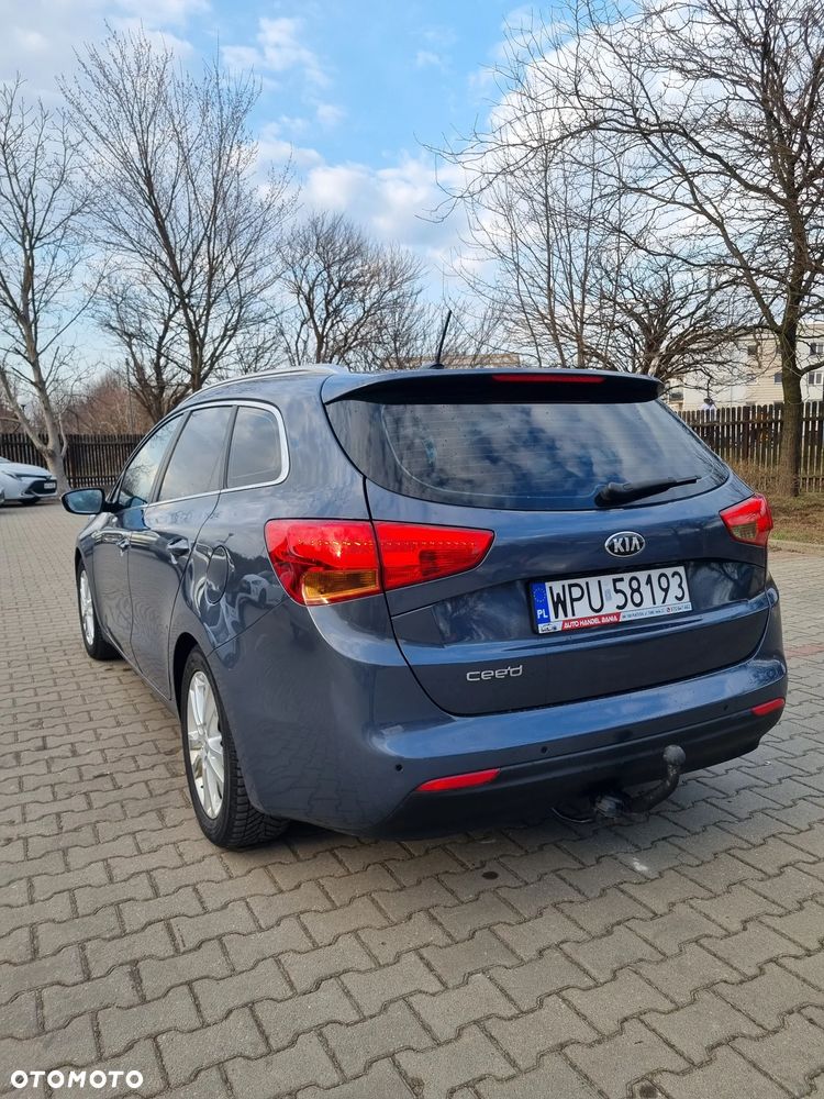Kia Ceed 1.6 GDI Business Line - 3
