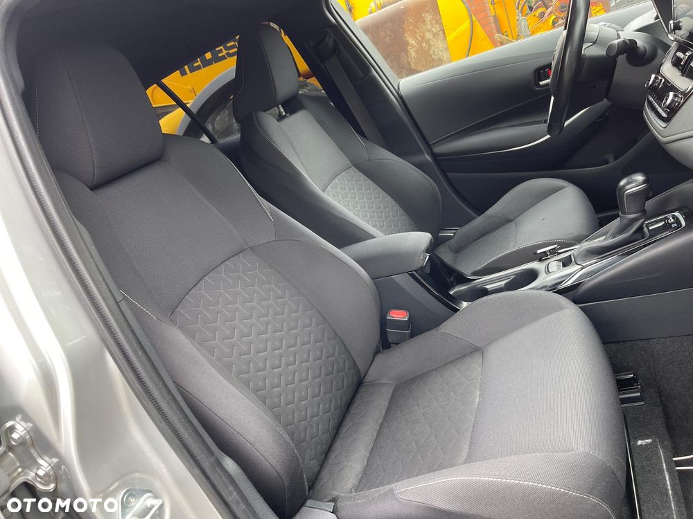 Toyota Corolla 1.8 Comfort - 25
