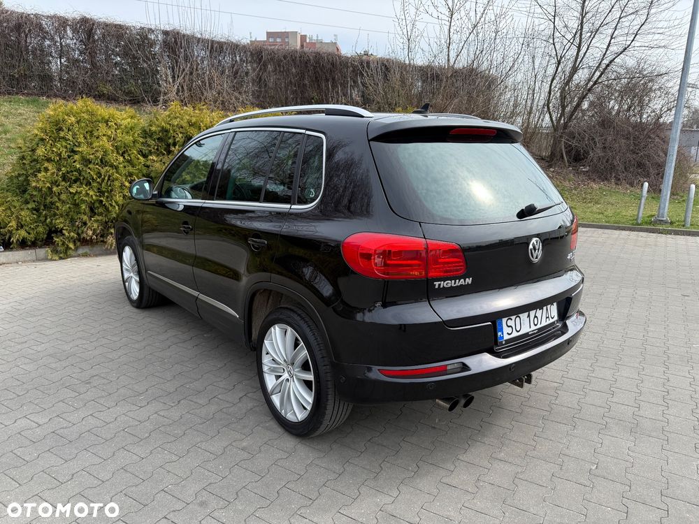Volkswagen Tiguan 2.0 TDI BlueMot Sport&Style - 4