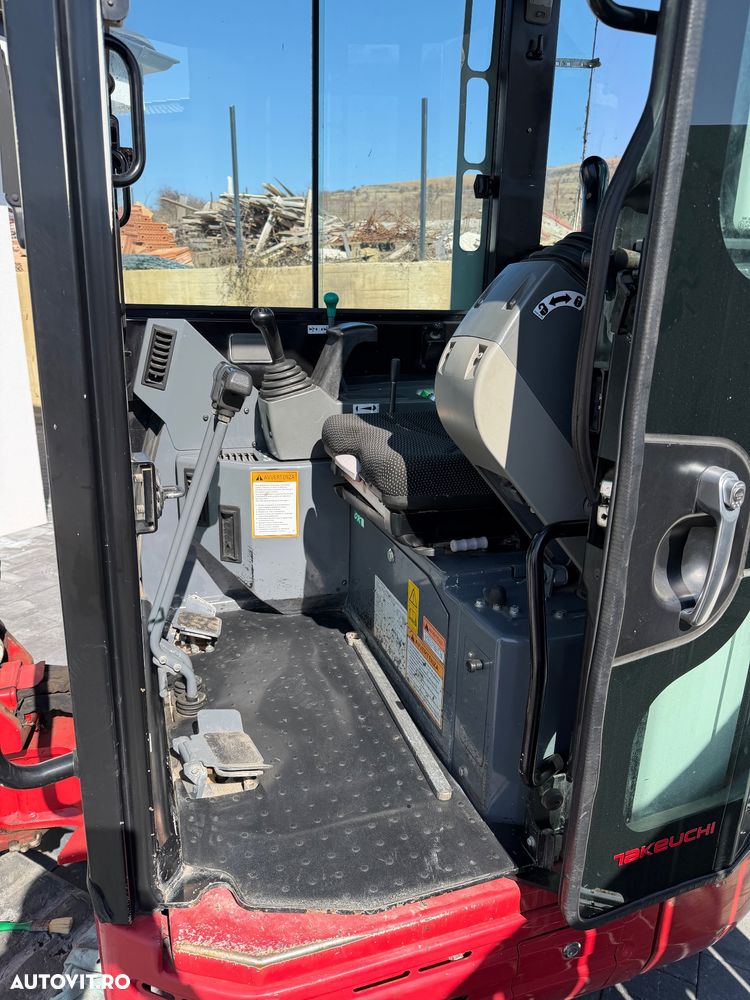 Takeuchi TB23R - 9
