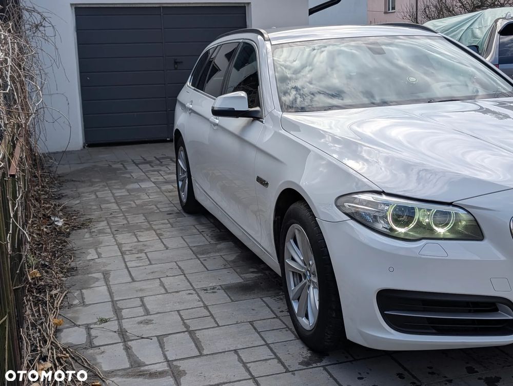 BMW Seria 5 520d xDrive - 3