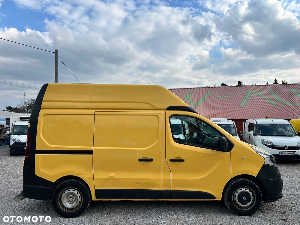 Renault Trafic - 8