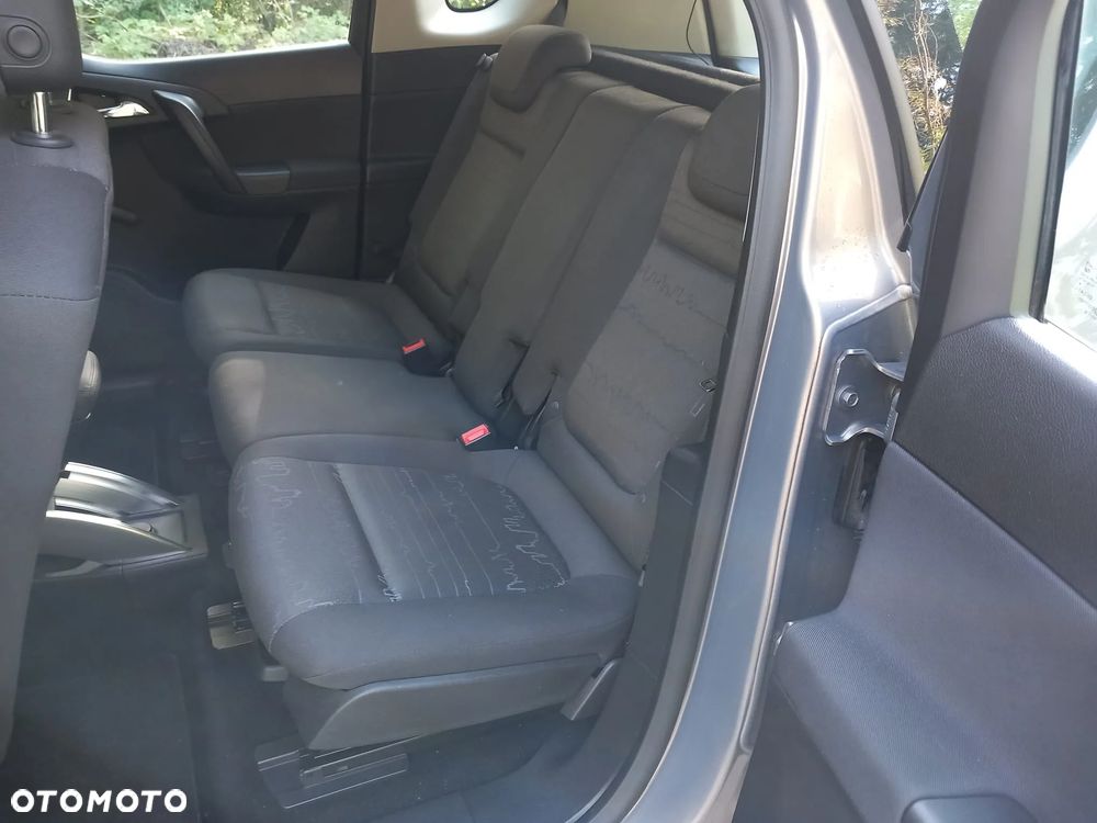 Opel Meriva - 12