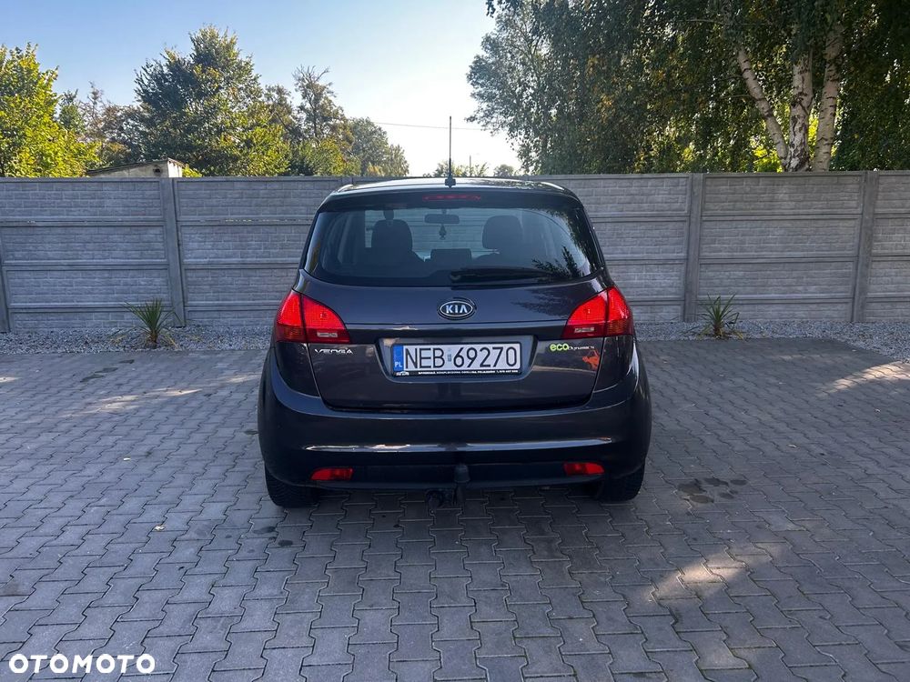 Kia Venga 1.4 L - 4
