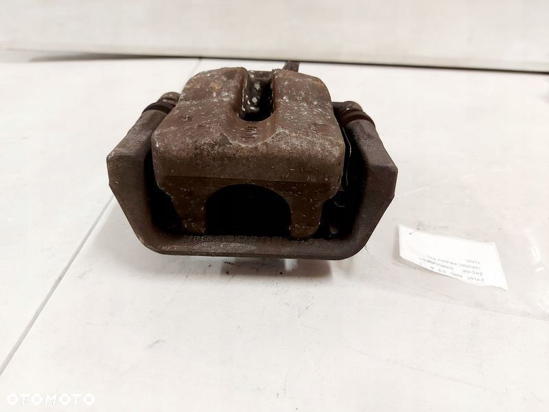 fiat 500l 500 l 0.9 900 b t zacisk hamulcowy jarzmo prawy tył tylny - 2