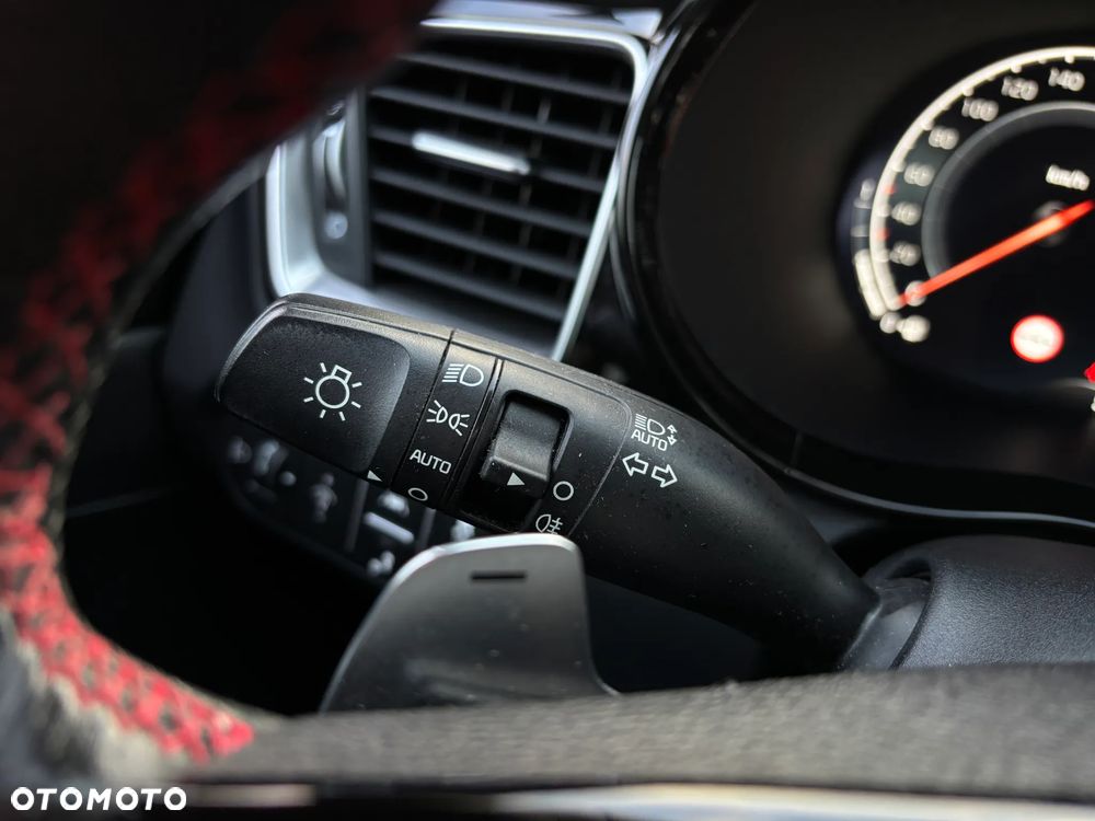 Kia ProCeed 1.6 T-GDI DCT7 OPF GT - 15