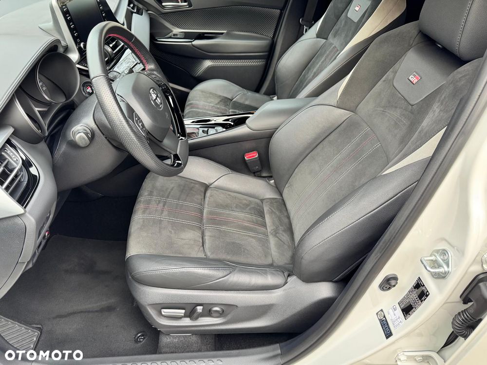 Toyota C-HR 2.0 Hybrid GR Sport - 18