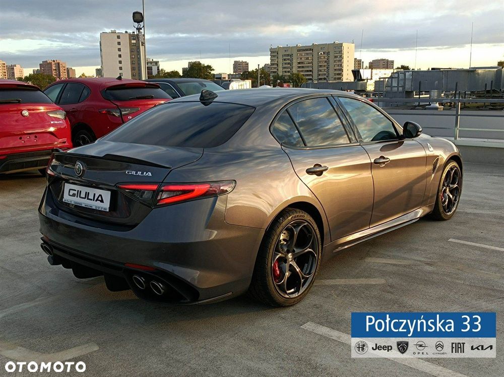 Alfa Romeo Giulia - 6