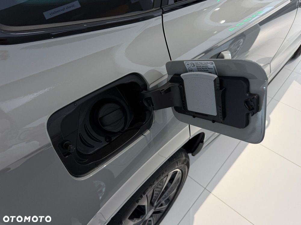 Skoda Karoq 1.5 TSI ACT Sportline DSG - 29