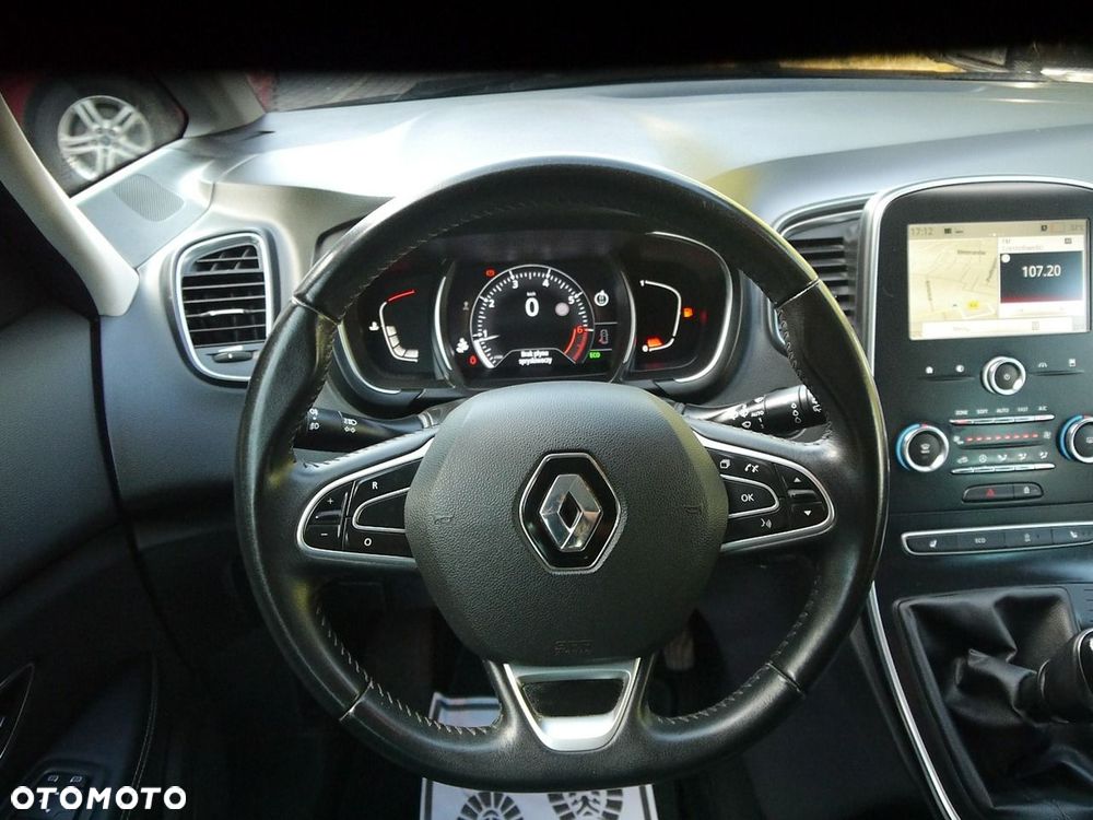 Renault Scenic TCe 140 GPF BUSINESS EDITION - 25