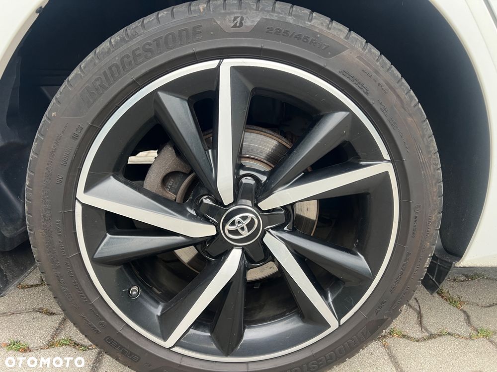 Toyota Auris 1.6 D-4D Dynamic - 6