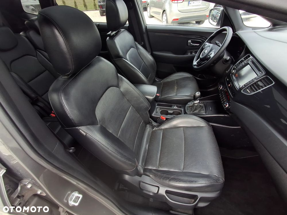 Kia Carens 1.7 CRDi Spirit - 18