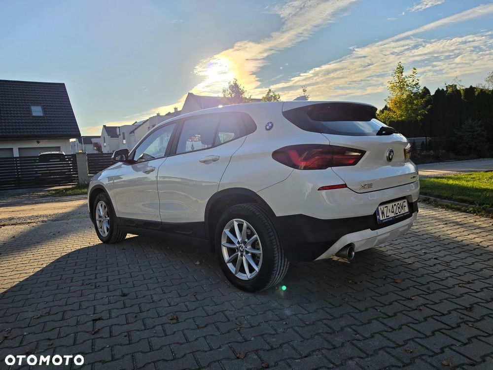 BMW X2 sDrive18i Advantage - 12