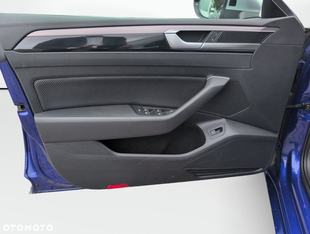 Volkswagen Arteon 2.0 TSI 4Motion R DSG - 25