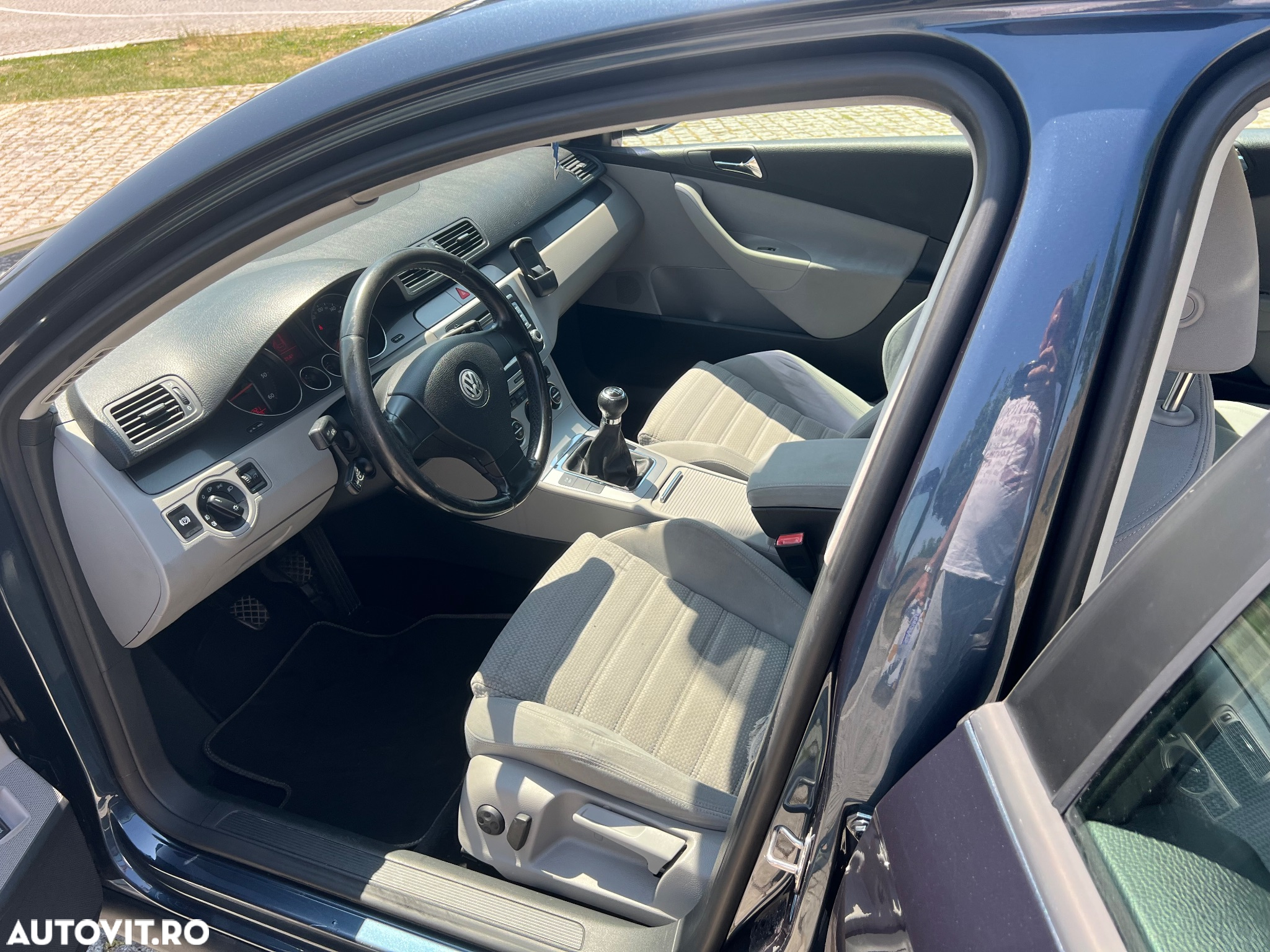 Volkswagen Passat 2.0TDI Comfortline DPF - 8