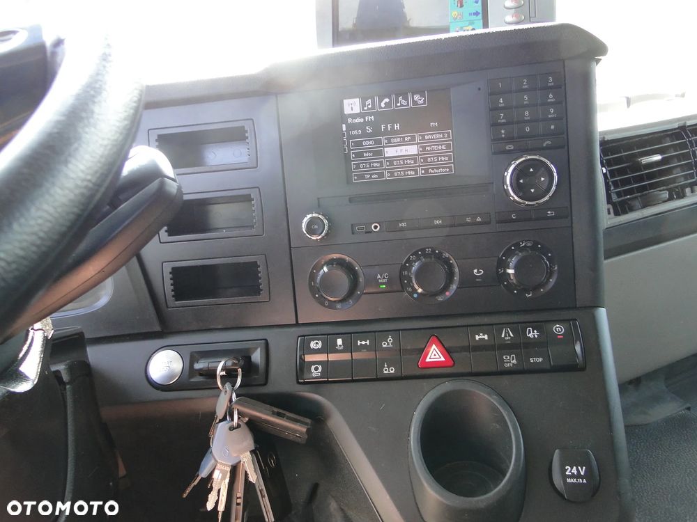 Mercedes-Benz Antos 2540 - 30