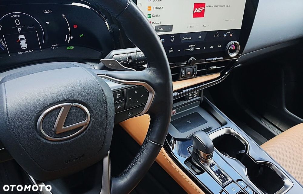 Lexus NX 350h Omotenashi AWD - 19