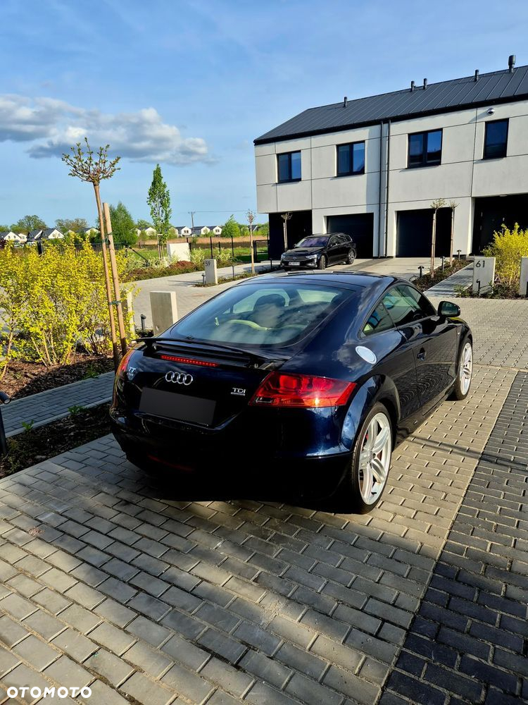 Audi TT Coupé 2.0 TDI Quattro - 6