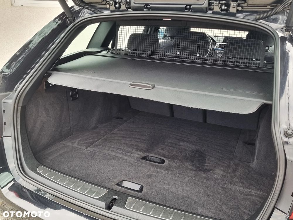 BMW Seria 3 318d M Sport EU6 - 20