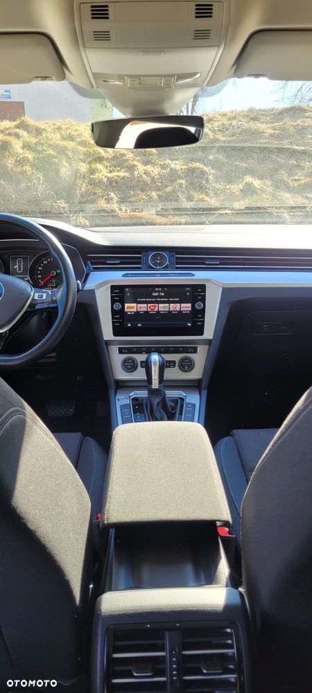 Volkswagen Passat 2.0 TDI SCR DSG Highline - 15