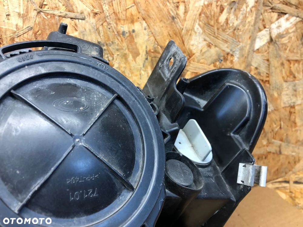 BMW 3 F30 F31 LEWA LAMPA PRZÓD EUROPA - 11