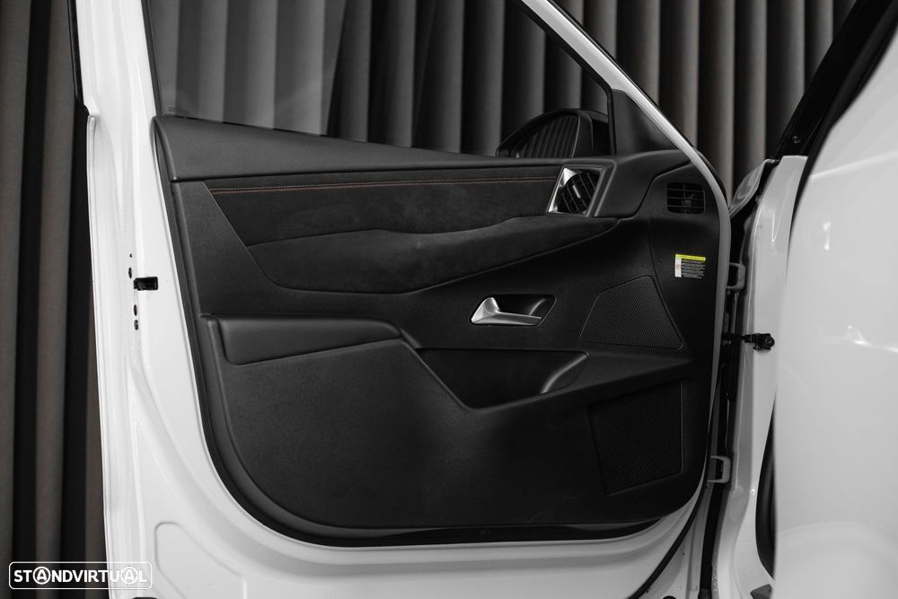 DS DS3 Crossback E-TENSE PERFORMANCE LINE - 32