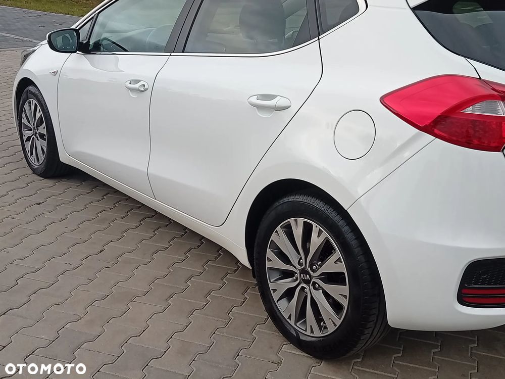 Kia Ceed - 19