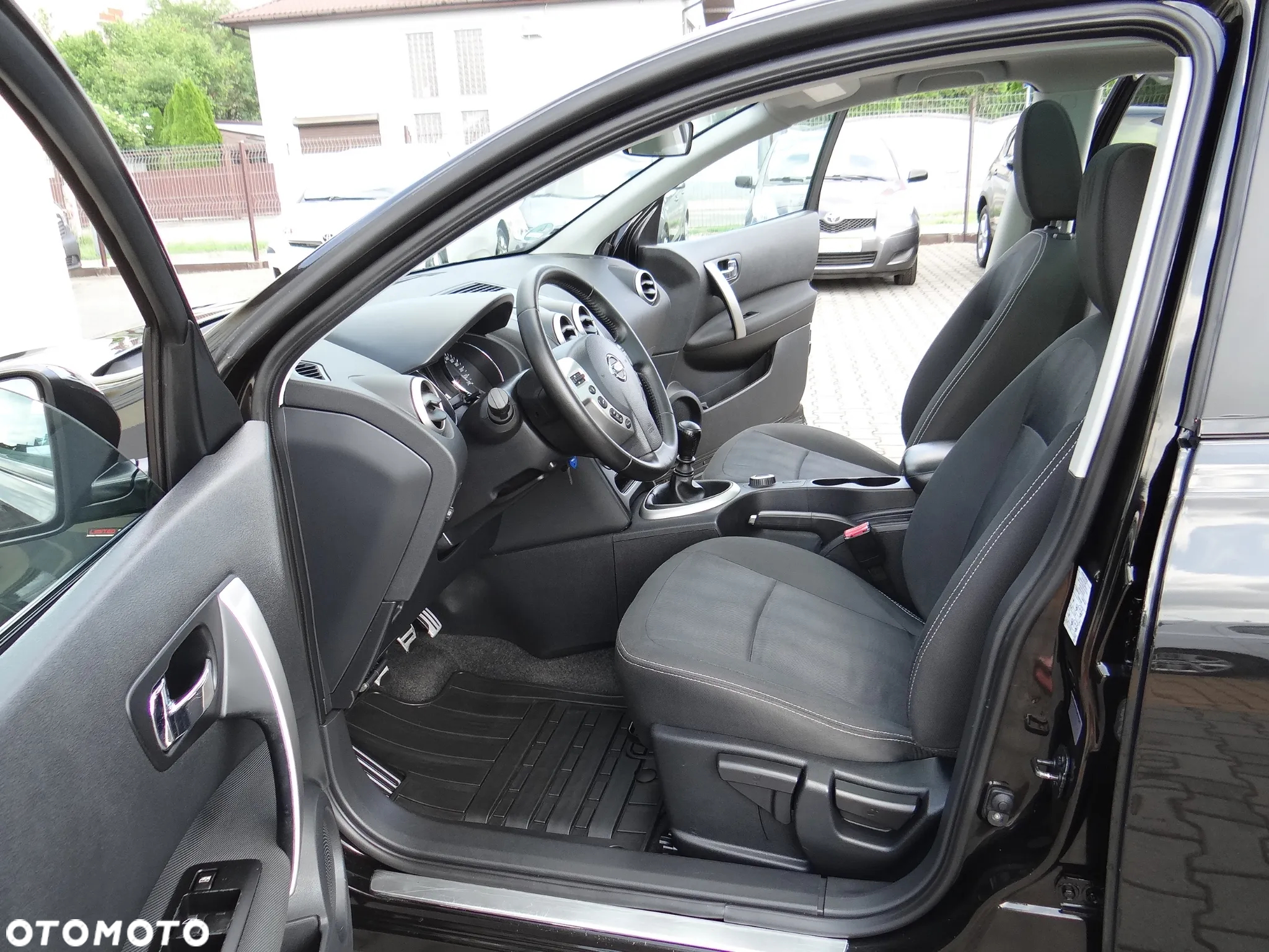 Nissan Qashqai 2.0 4x4 tekna - 20