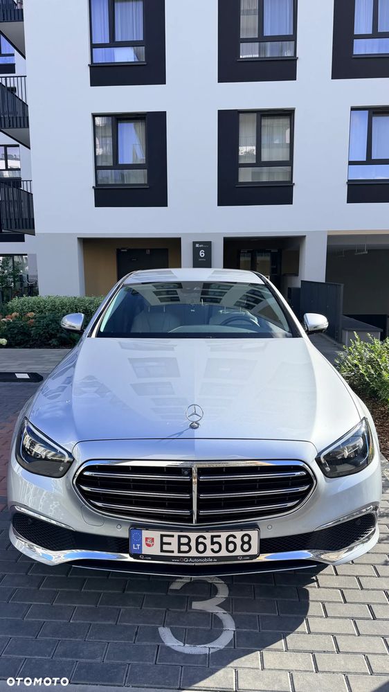 Mercedes-Benz Klasa E - 1