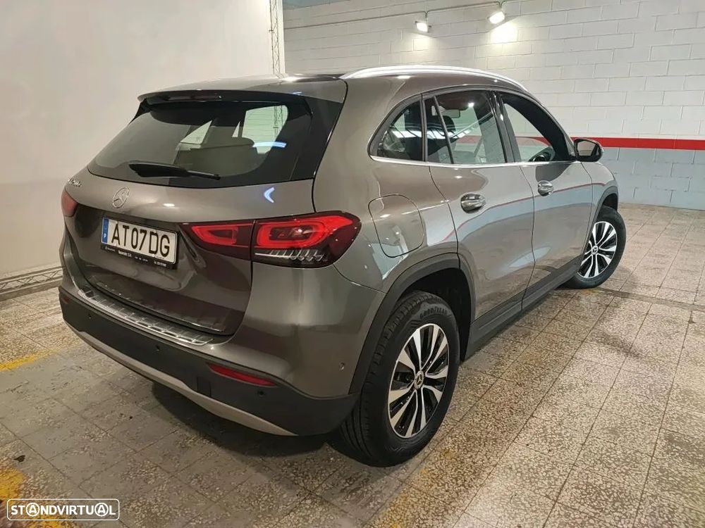 Mercedes-Benz GLA 250 e Style - 3