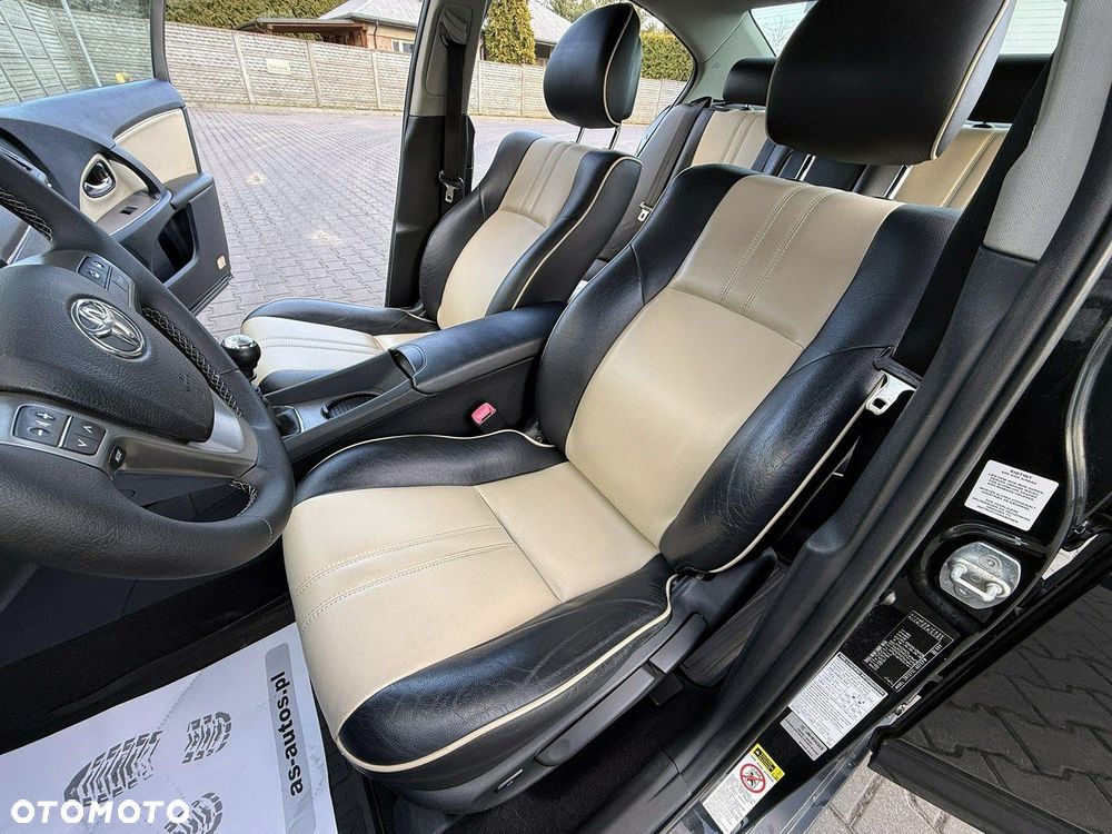 Toyota Avensis 1.8 Prestige - 13